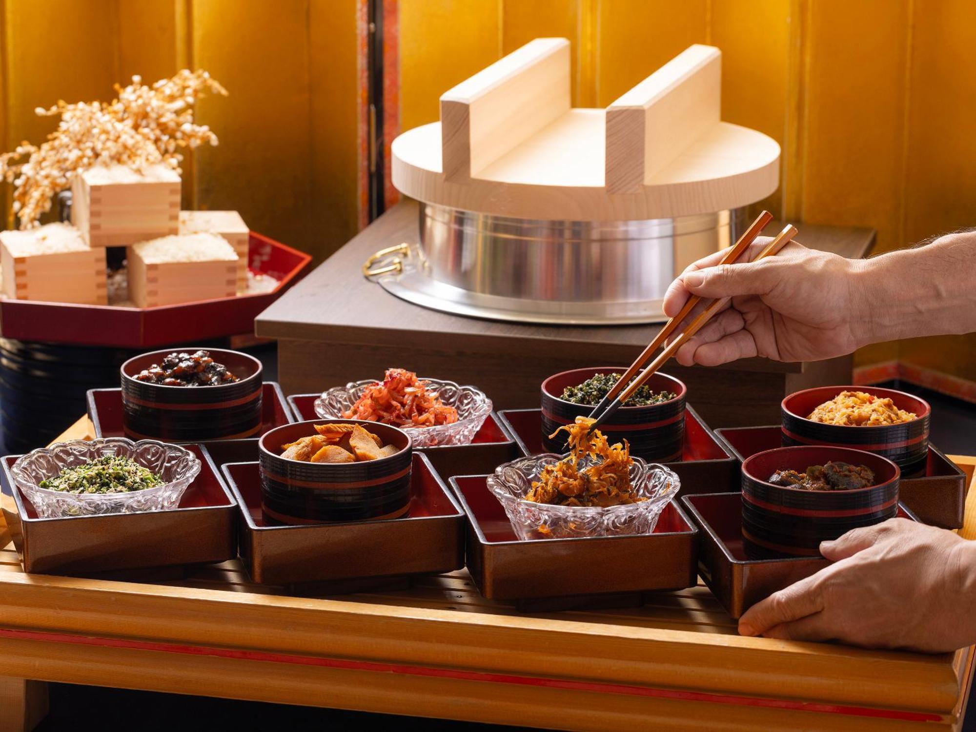 Nagoya Crown Hotel Ngoại thất bức ảnh