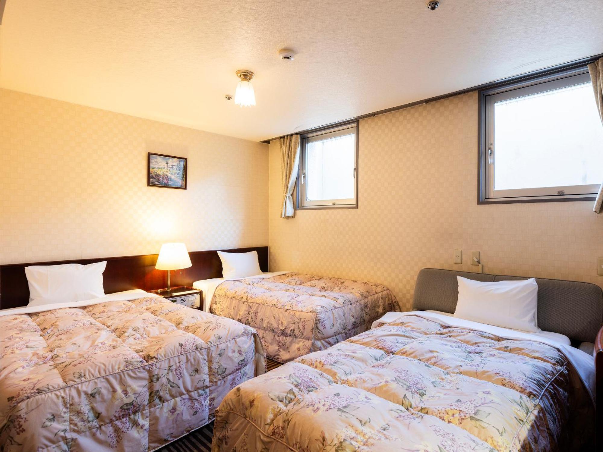 Nagoya Crown Hotel Ngoại thất bức ảnh