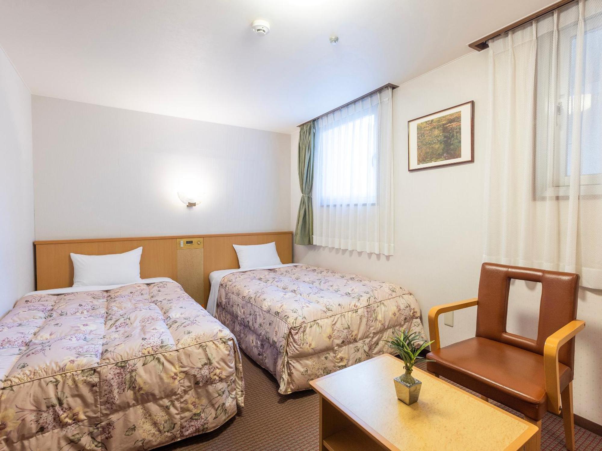 Nagoya Crown Hotel Phòng bức ảnh